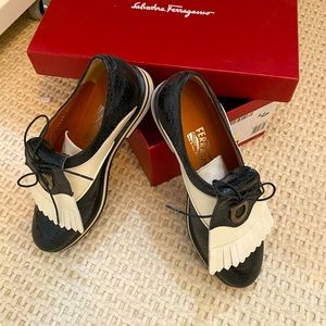 7.5 Ferragamo Golf Shoes